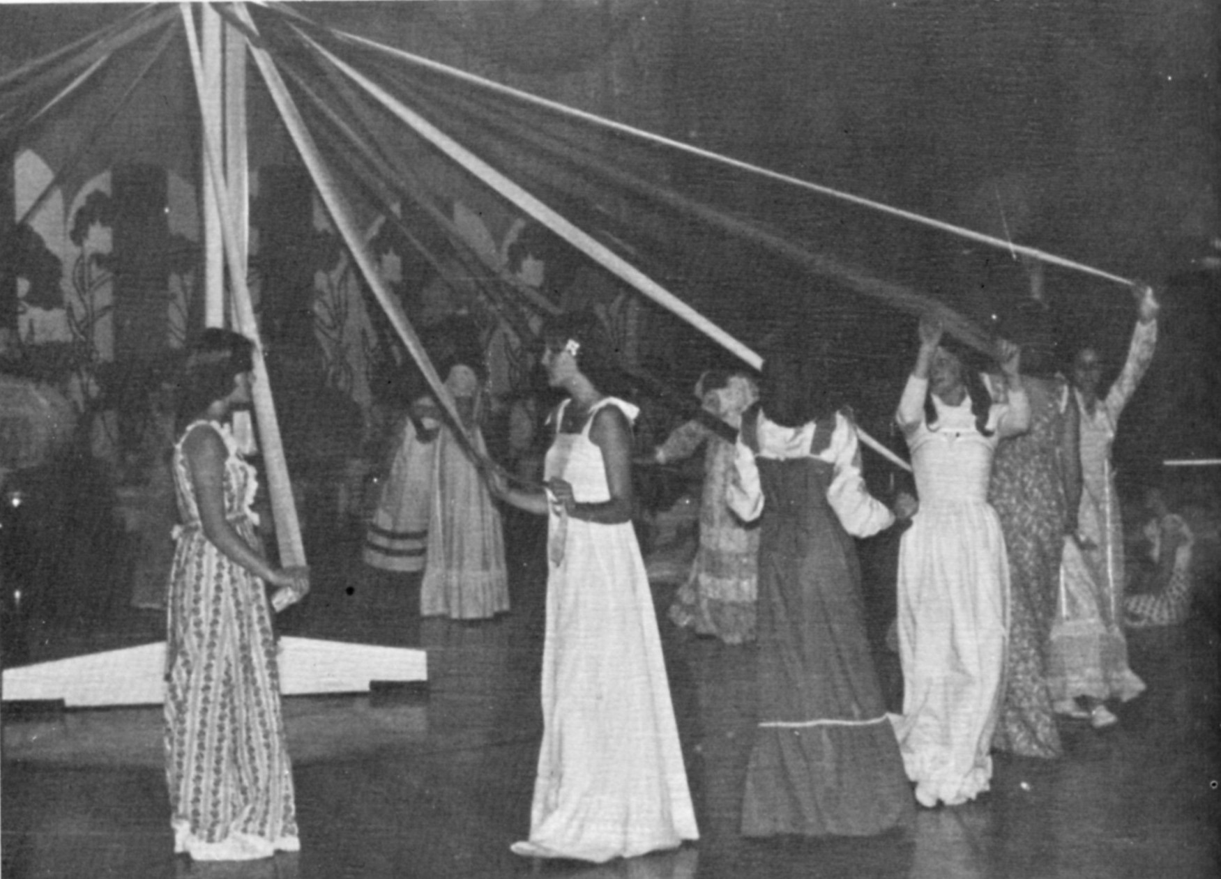 maypole 